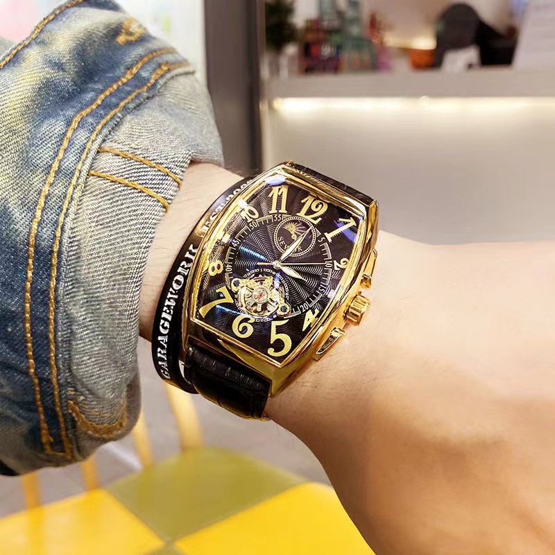 ساعات يد رجالي ميكانيكية من SE - مراجعة Luxury Watch Arabic وسعره