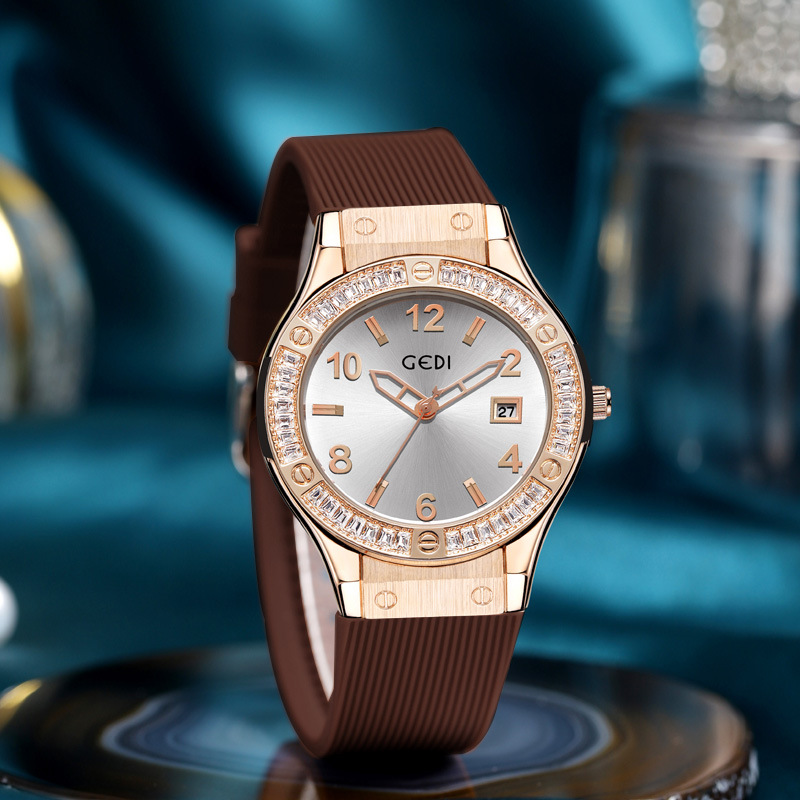 ساعة يد نسائية فاخرة من GEDI م - مراجعة Luxury Watch Arabic وسعره
