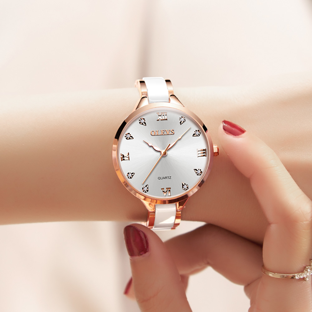 OLEVS فستان سيراميك ساعة نسائي - مراجعة Luxury Watch Japan وسعره
