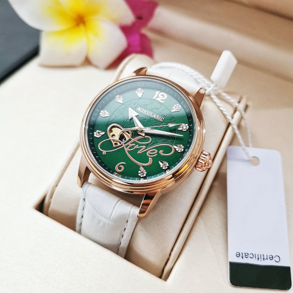 ساعة ميكانيكية نسائية فاخرة وع - مراجعة Luxury Watch It وسعره